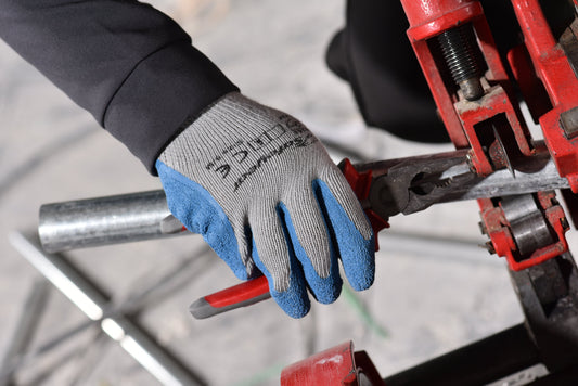 PU vs Nitrile vs Latex Coated Gloves: How to Choose