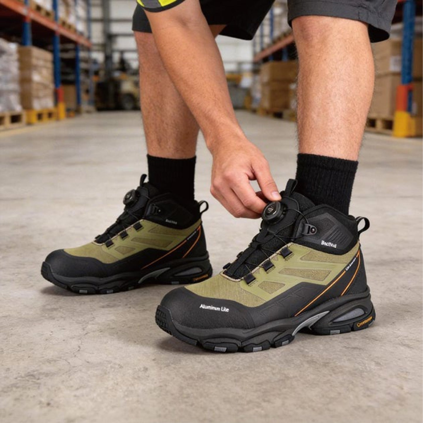 Outdoor Design Twist-Lock Breathable Safety Boots, Lightweight Aluminum Toe & PE Plate M-8589